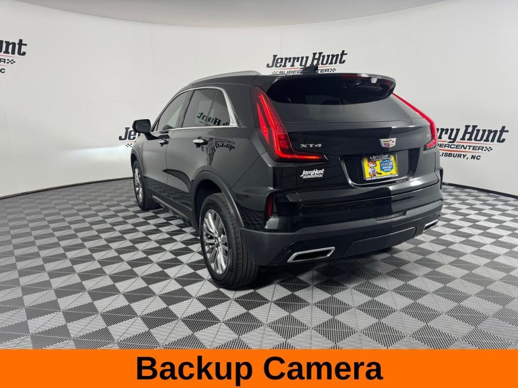 used 2025 Cadillac XT4 car, priced at $35,988