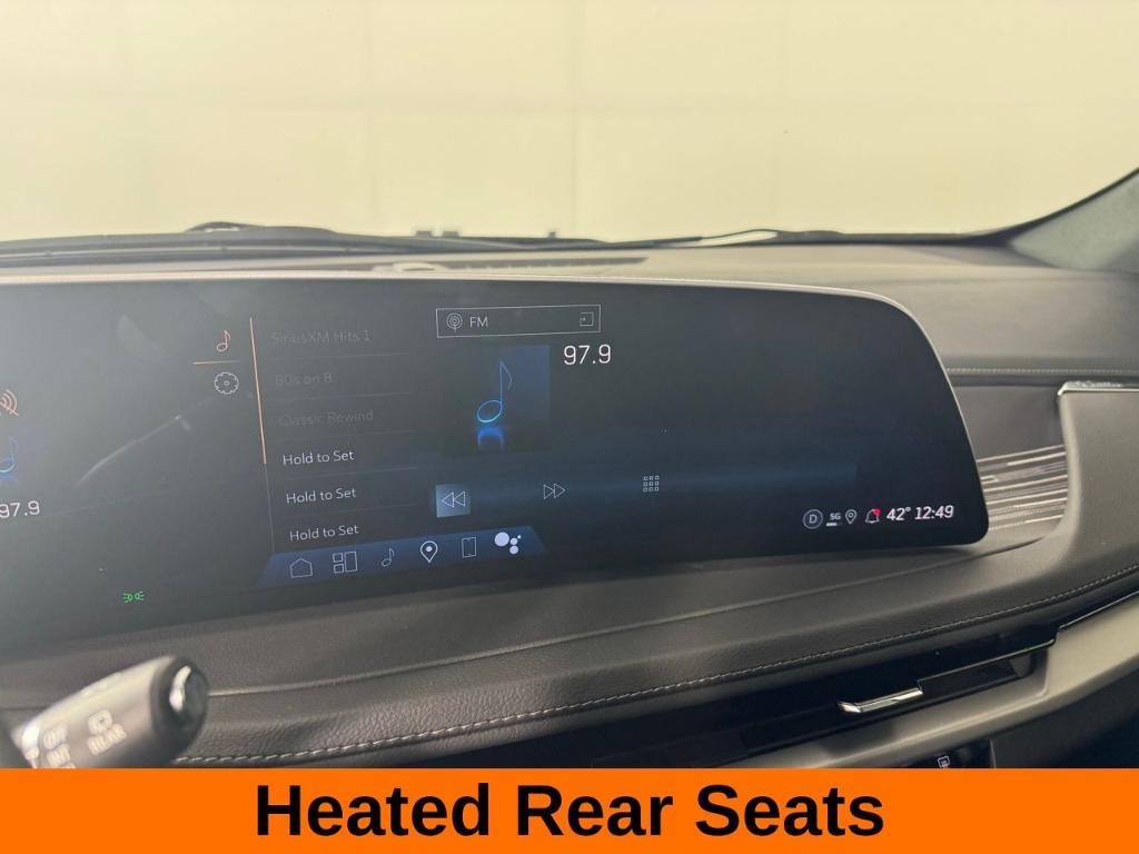 used 2025 Cadillac XT4 car, priced at $35,988