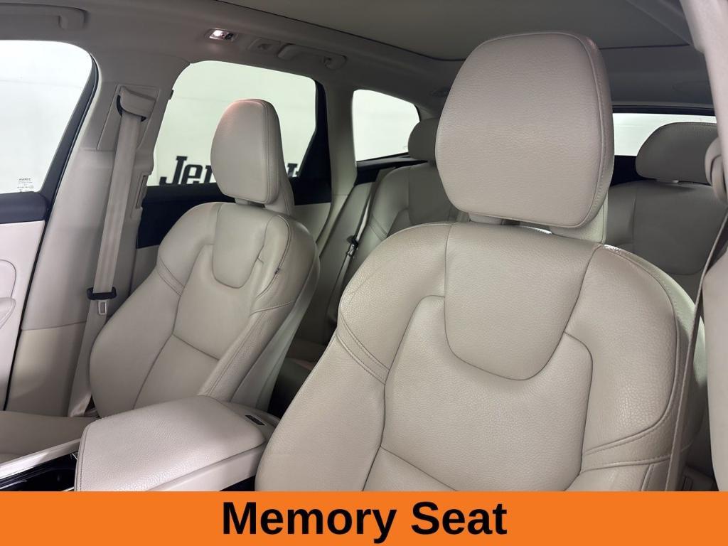 used 2019 Volvo XC60 car, priced at $22,900