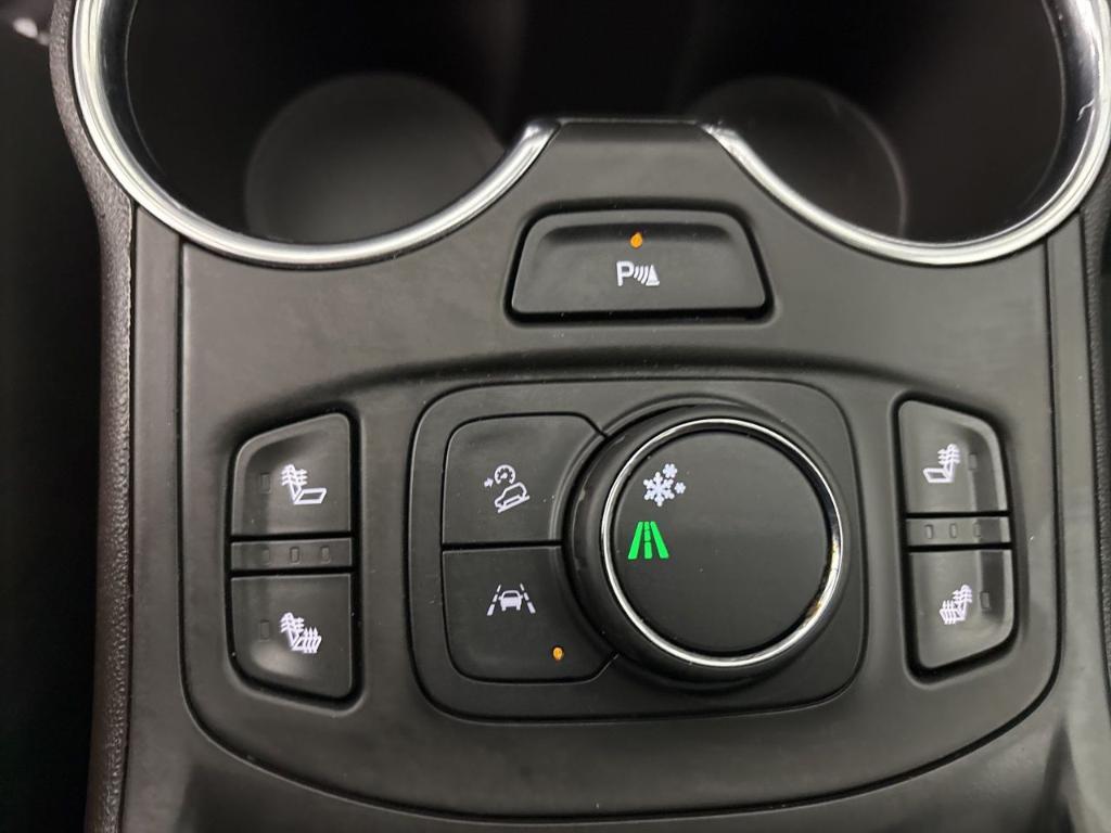 used 2022 GMC Terrain car, priced at $25,725