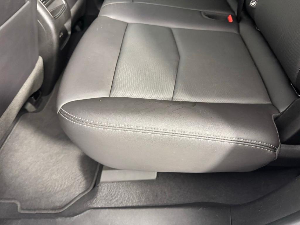 used 2021 Cadillac XT5 car, priced at $27,700