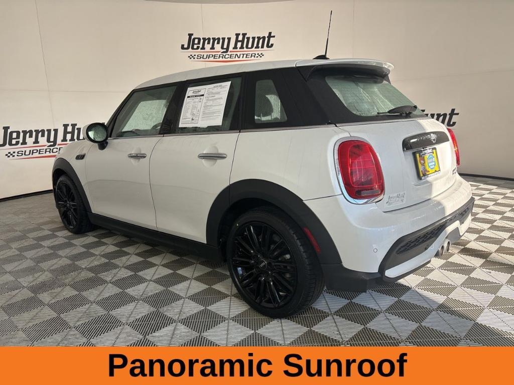 used 2024 MINI Hardtop car, priced at $27,200