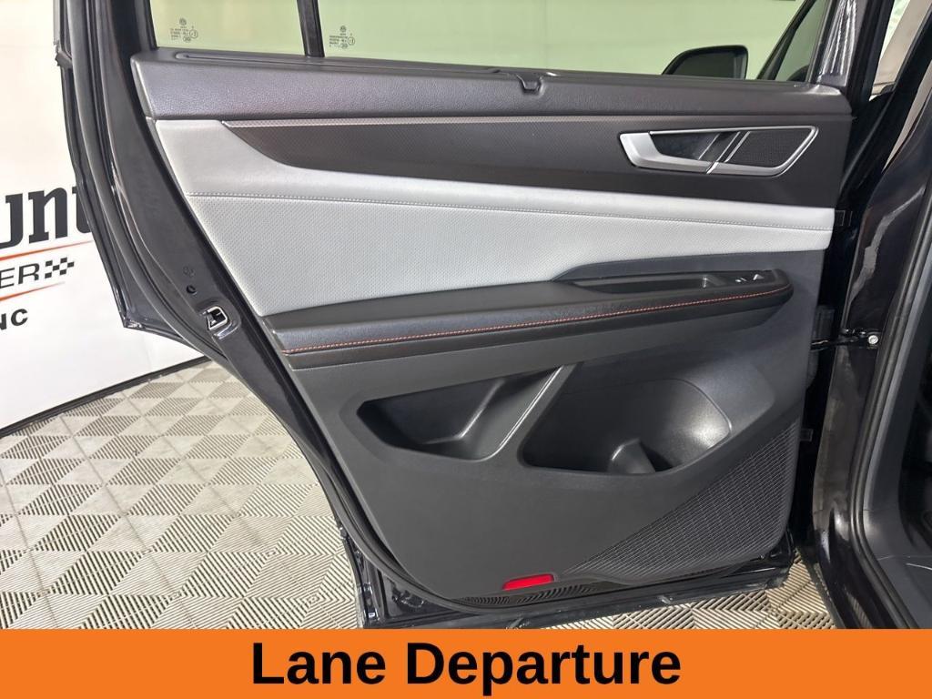 used 2024 Volkswagen Atlas car, priced at $40,900