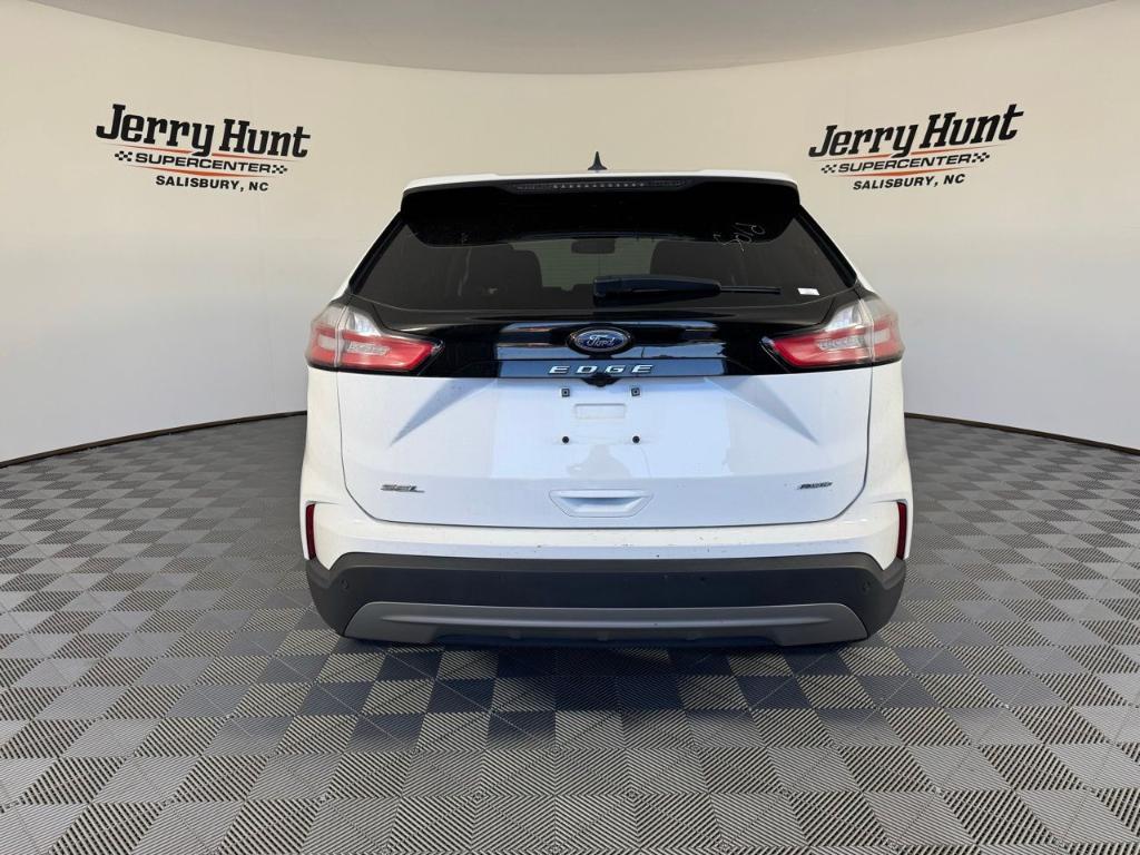 used 2024 Ford Edge car, priced at $22,400