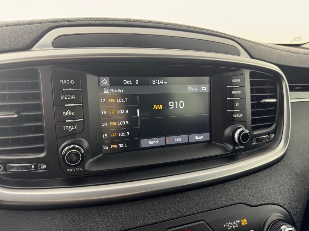 used 2019 Kia Sorento car, priced at $14,736