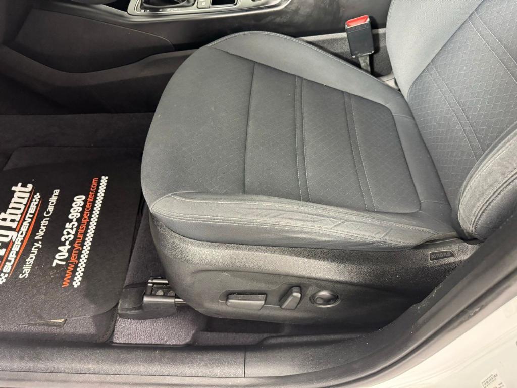 used 2019 Kia Sorento car, priced at $14,736