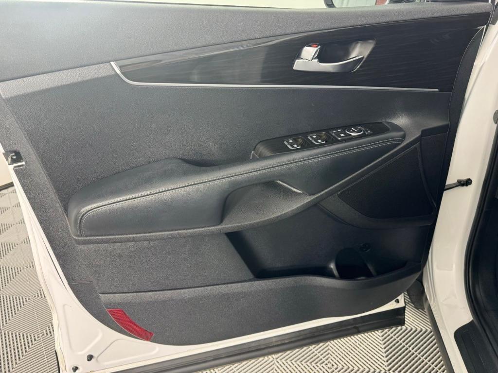 used 2019 Kia Sorento car, priced at $14,736