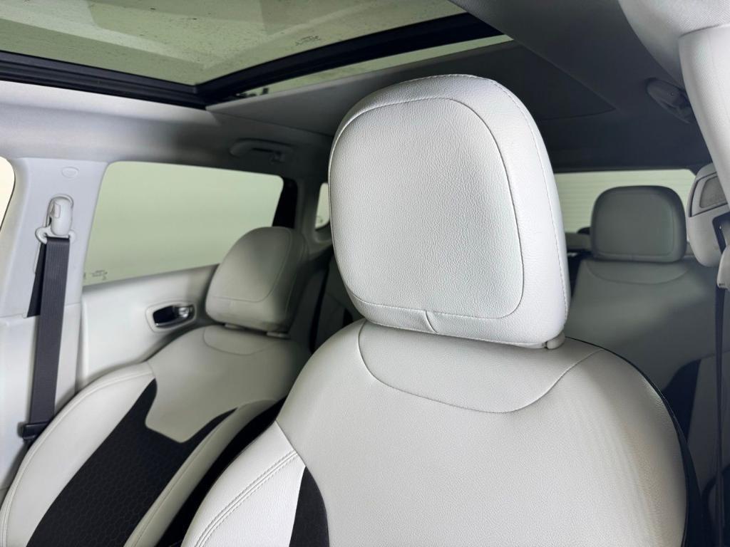 used 2019 Jeep Compass car, priced at $16,726