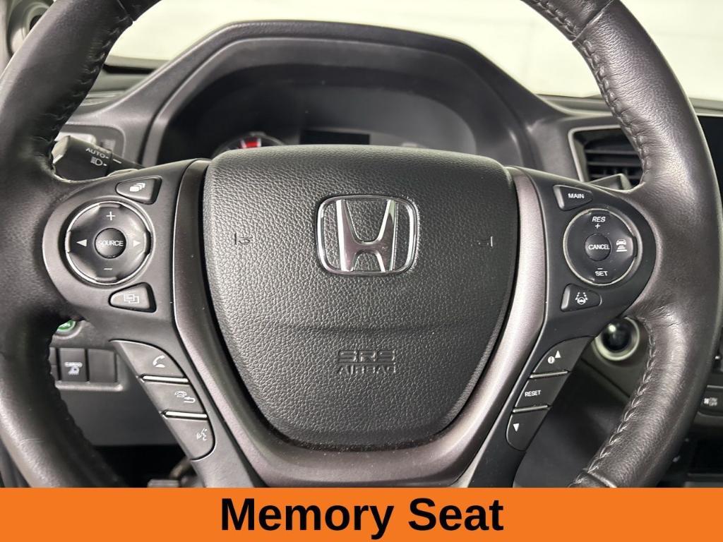 used 2023 Honda Ridgeline car, priced at $32,100