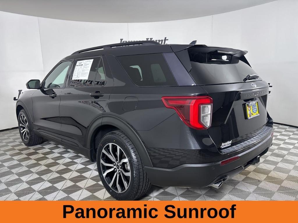 used 2022 Ford Explorer car, priced at $29,988