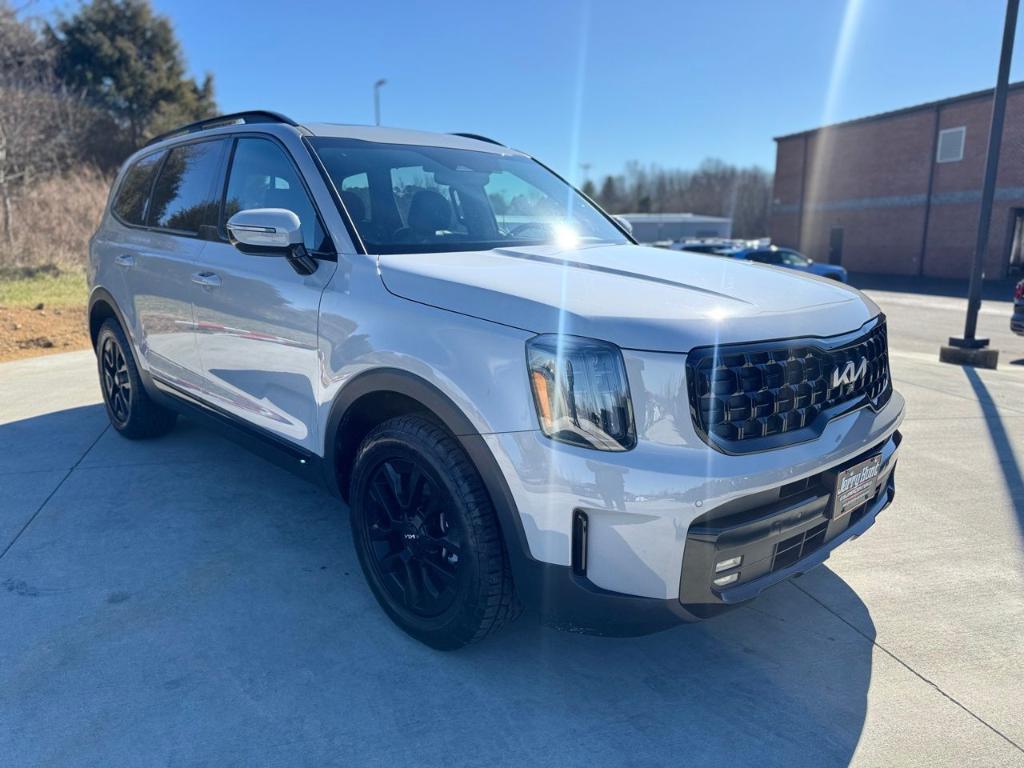 used 2024 Kia Telluride car, priced at $43,700