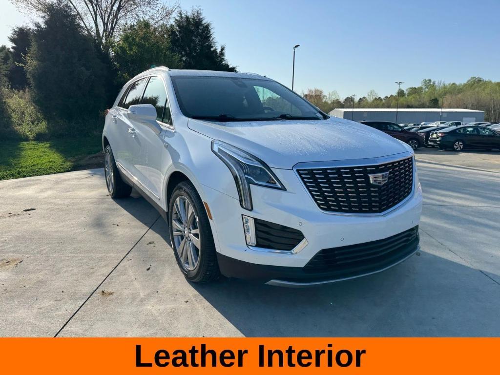 used 2024 Cadillac XT5 car, priced at $38,200