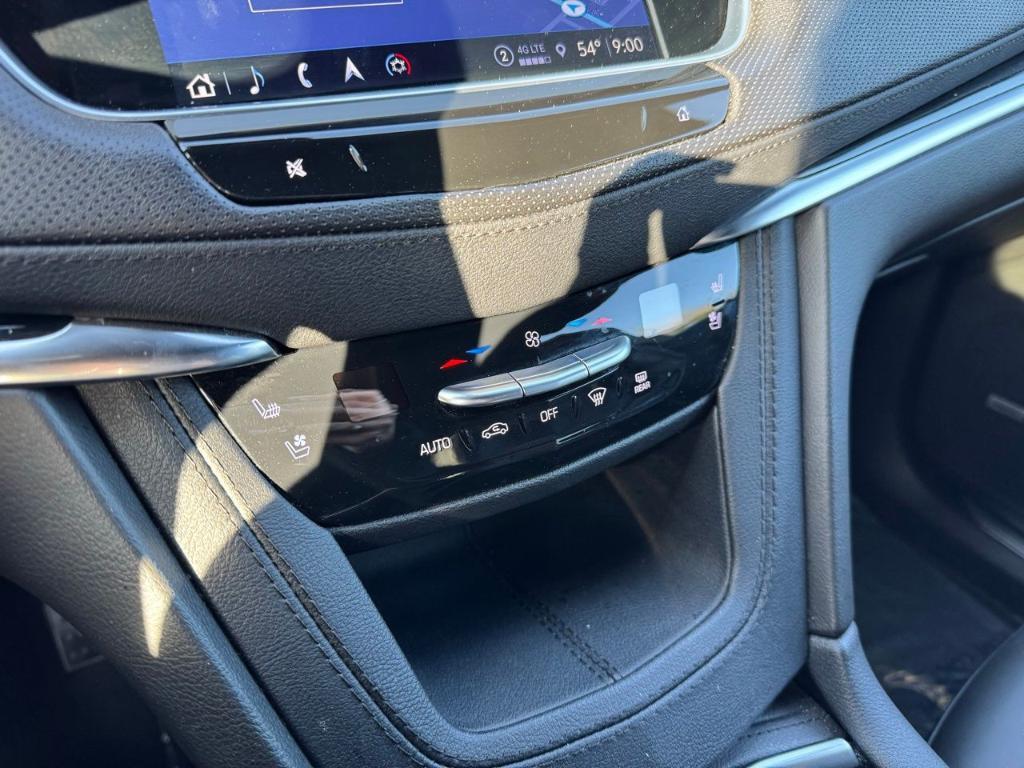 used 2024 Cadillac XT5 car, priced at $38,200