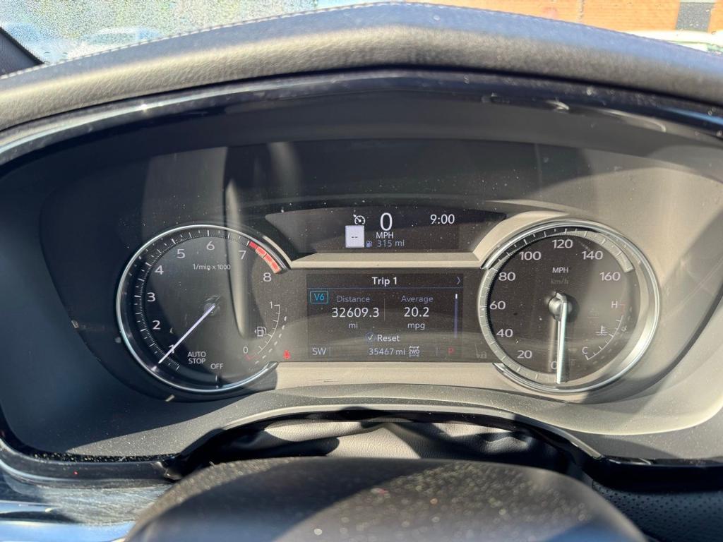 used 2024 Cadillac XT5 car, priced at $38,200