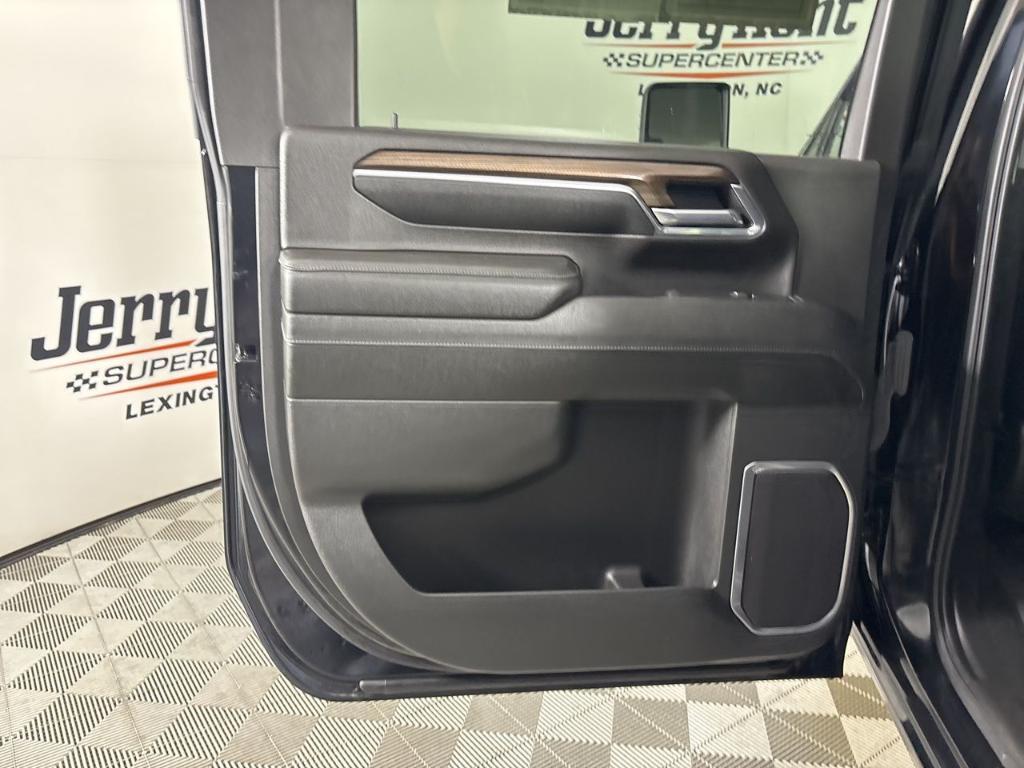 used 2024 Chevrolet Silverado 3500 car, priced at $61,799