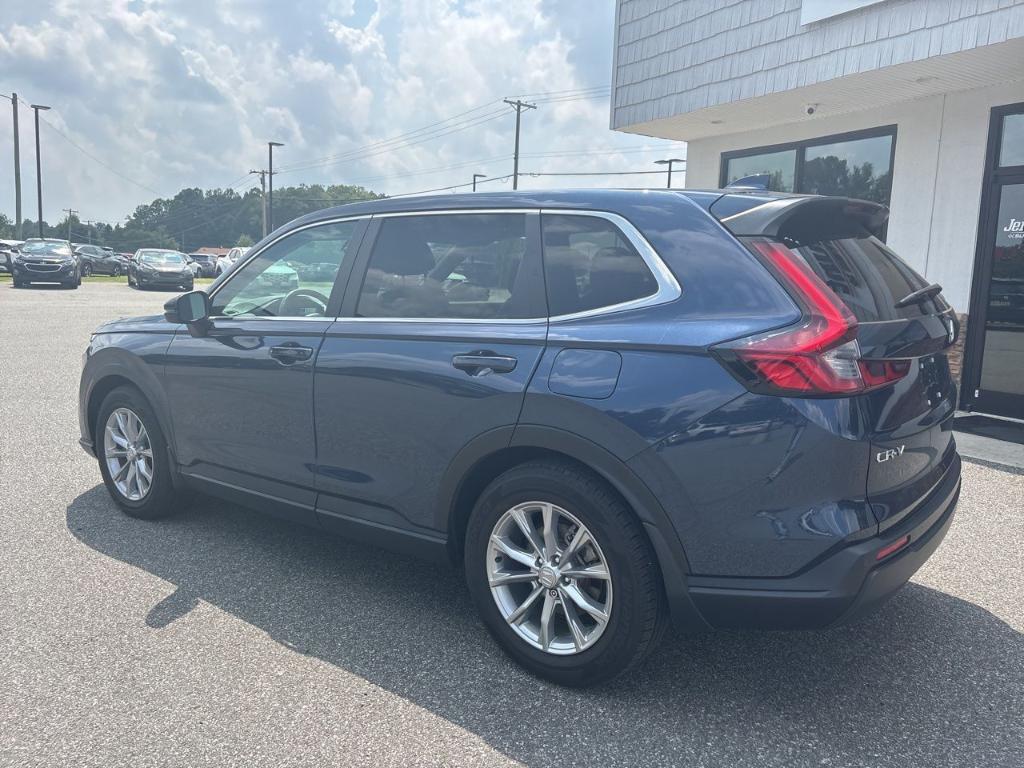 used 2023 Honda CR-V car, priced at $32,063