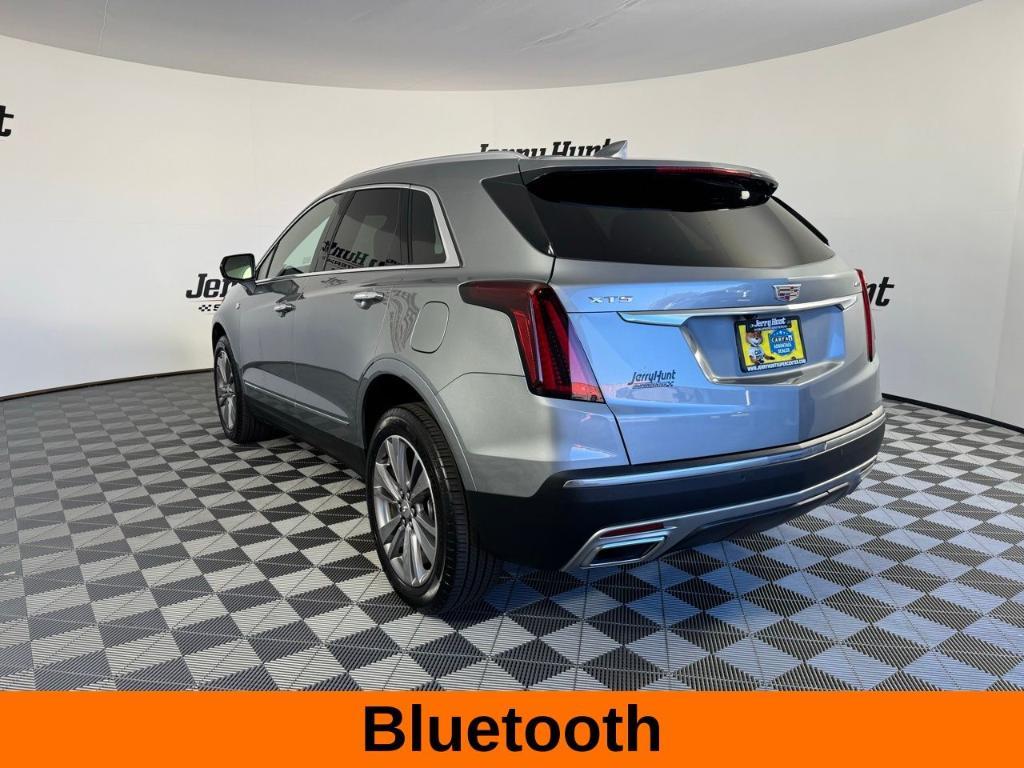 used 2025 Cadillac XT5 car, priced at $43,700