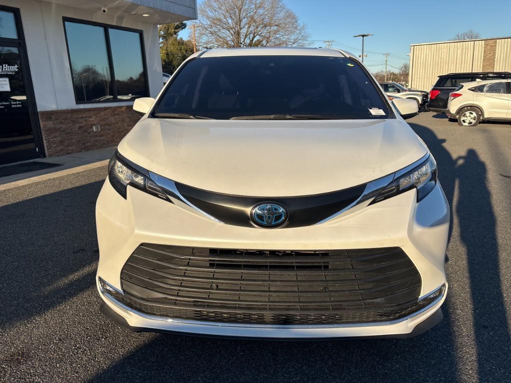 used 2022 Toyota Sienna car, priced at $37,988