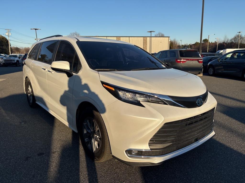 used 2022 Toyota Sienna car, priced at $37,988