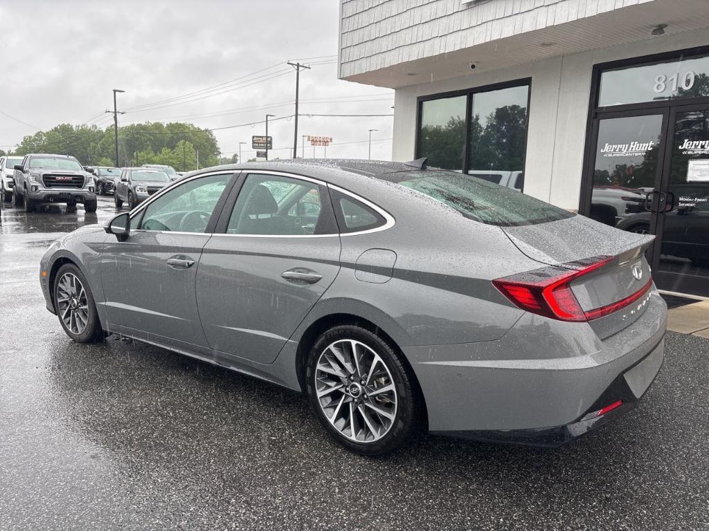 used 2022 Hyundai Sonata car, priced at $24,900