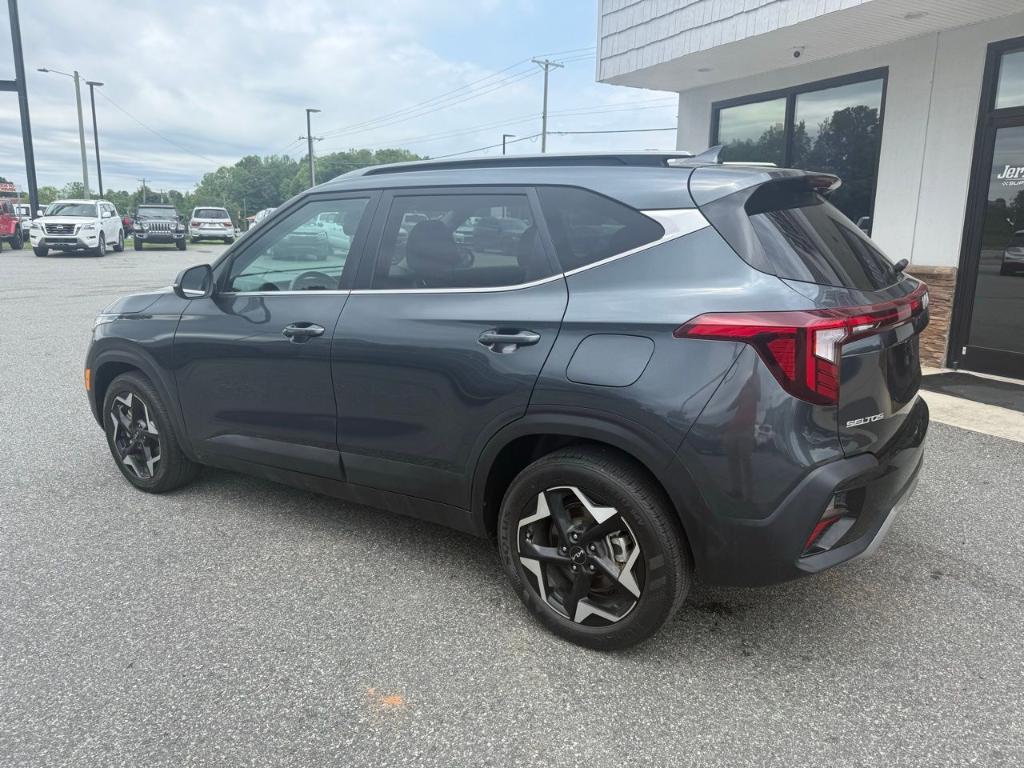 used 2024 Kia Seltos car, priced at $23,300