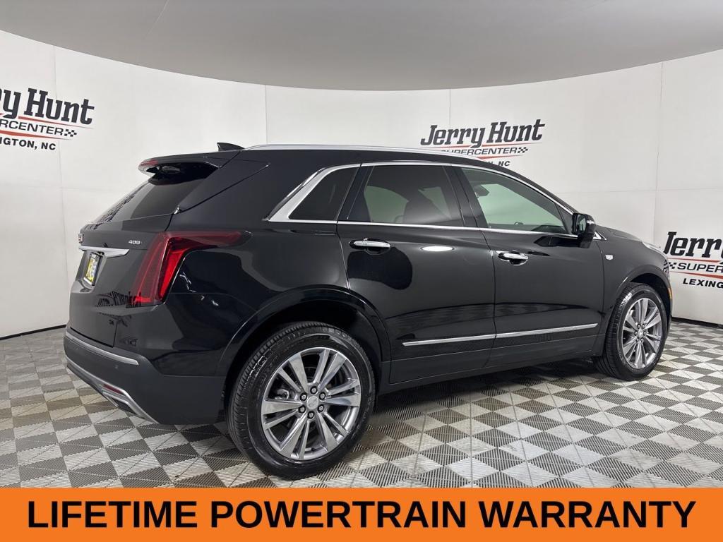 used 2025 Cadillac XT5 car, priced at $38,900