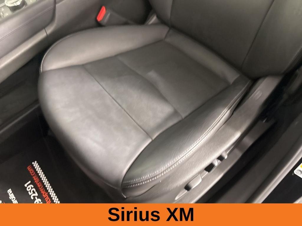 used 2025 Cadillac XT5 car, priced at $38,900