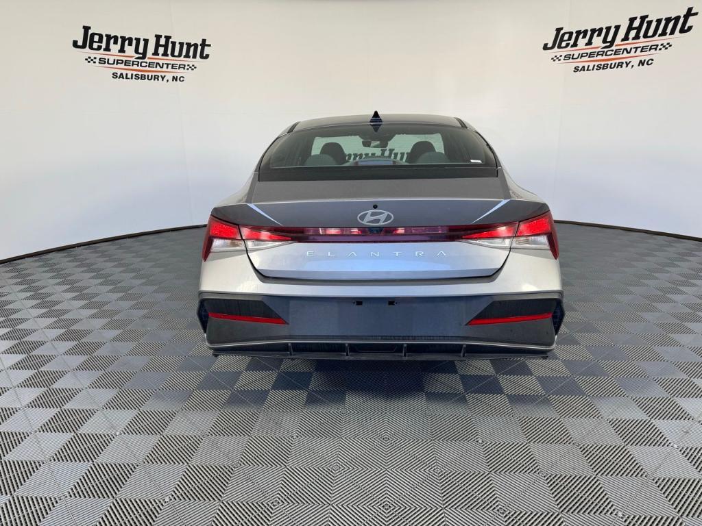 used 2025 Hyundai Elantra car, priced at $19,194