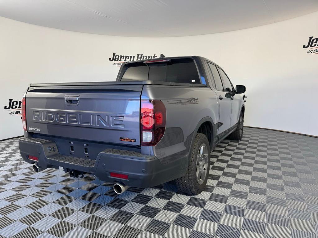 used 2024 Honda Ridgeline car, priced at $39,900