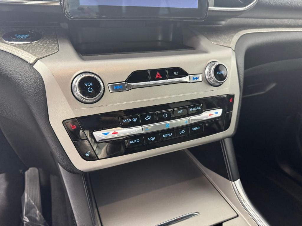 used 2022 Ford Explorer car, priced at $29,888