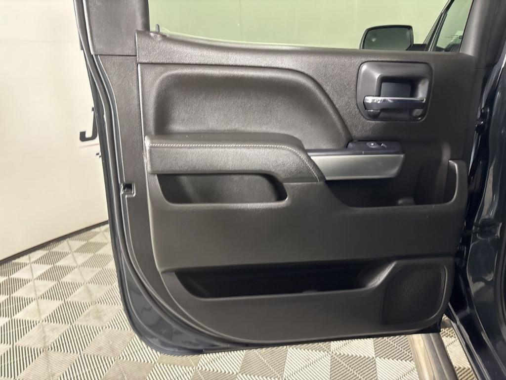 used 2018 Chevrolet Silverado 1500 car, priced at $31,100