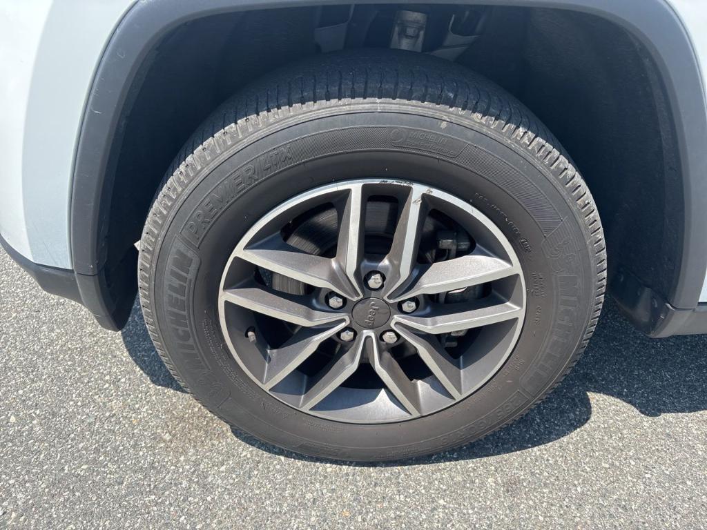 used 2022 Jeep Grand Cherokee WK car, priced at $29,500
