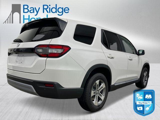 new 2025 Honda Pilot car, priced at $47,505