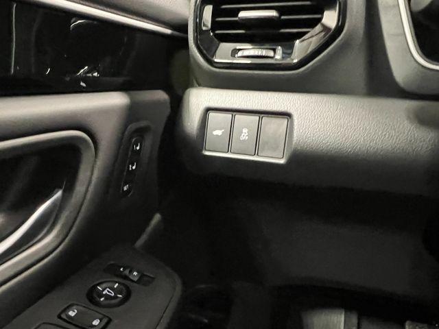 new 2025 Honda Pilot car, priced at $45,595