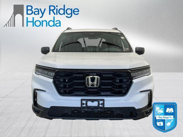 new 2025 Honda Pilot car, priced at $44,150