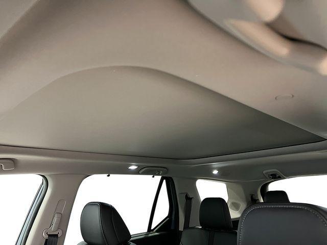 new 2025 Honda Pilot car, priced at $50,050