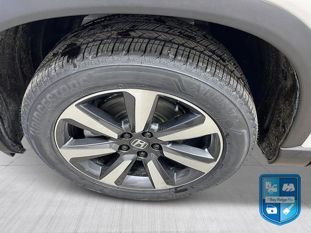 new 2025 Honda Pilot car, priced at $50,050