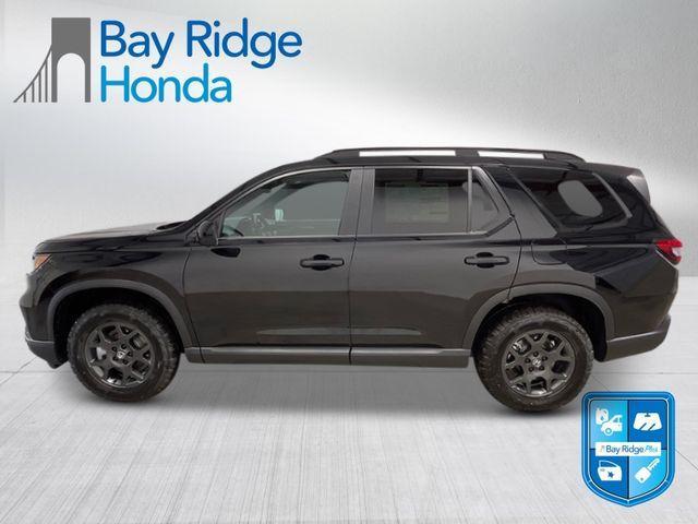 new 2025 Honda Pilot car, priced at $51,580