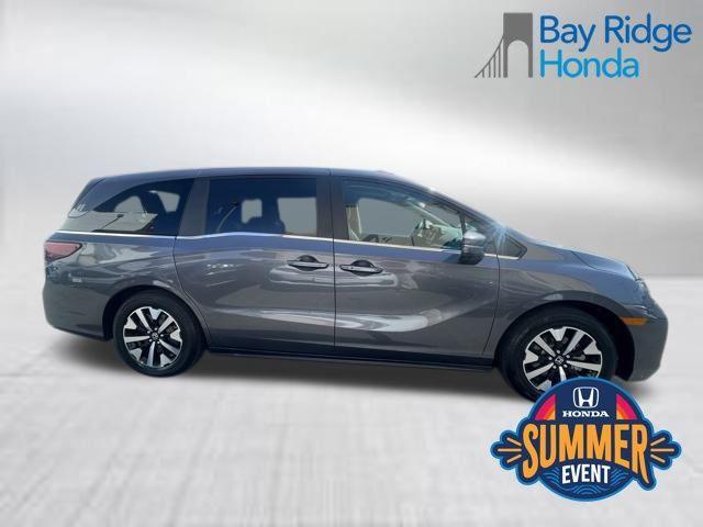 used 2025 Honda Odyssey car, priced at $41,555
