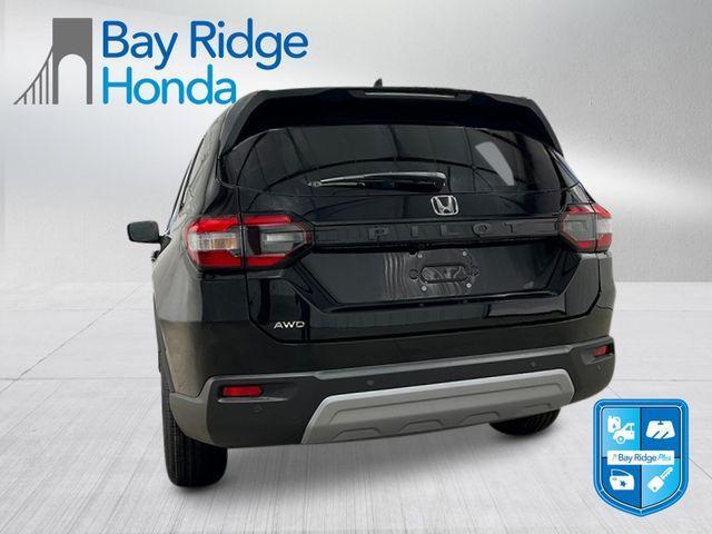 new 2025 Honda Pilot car, priced at $45,595