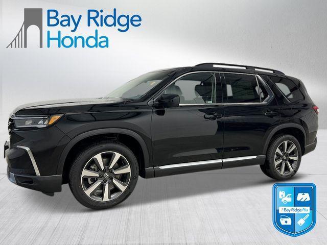 new 2025 Honda Pilot car, priced at $50,995