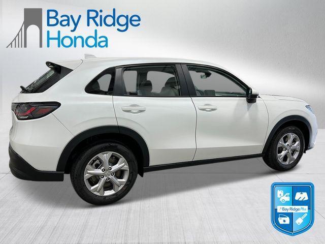 new 2025 Honda HR-V car, priced at $28,405