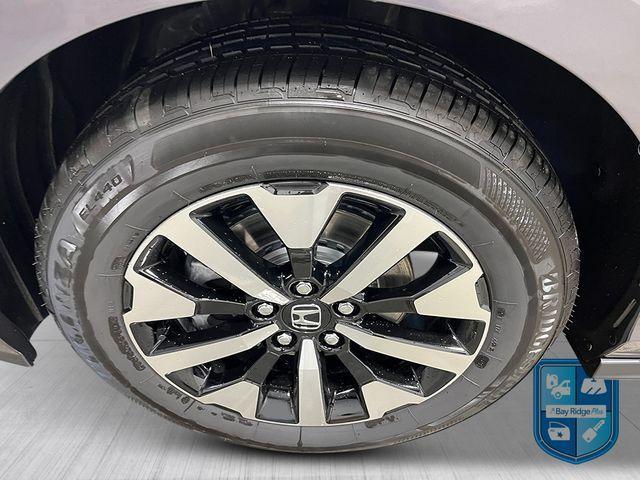 new 2026 Honda Odyssey car, priced at $44,290