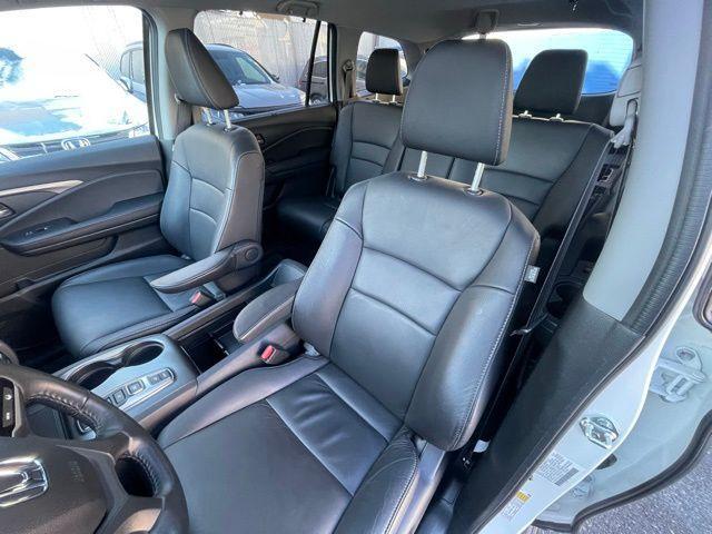 used 2022 Honda Pilot car, priced at $31,945