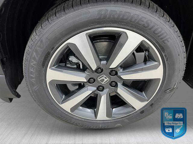 new 2025 Honda Pilot car, priced at $51,050