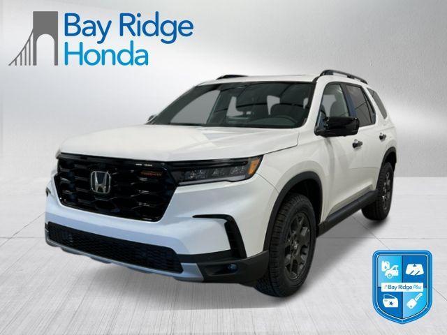 new 2025 Honda Pilot car, priced at $51,250