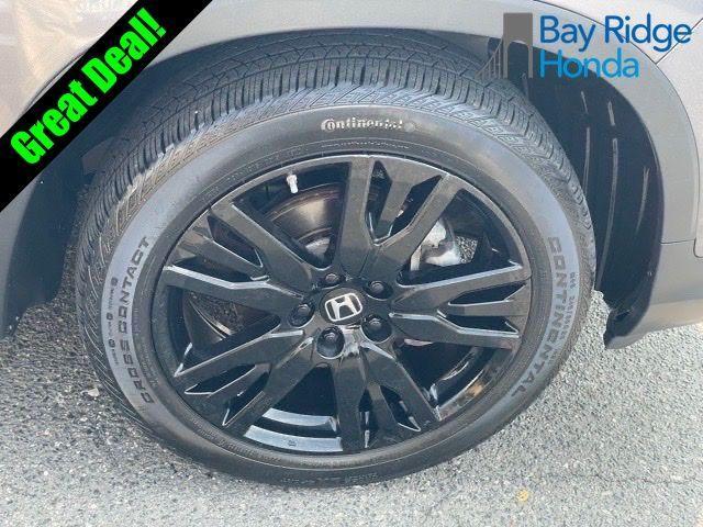 used 2022 Honda Pilot car, priced at $32,484