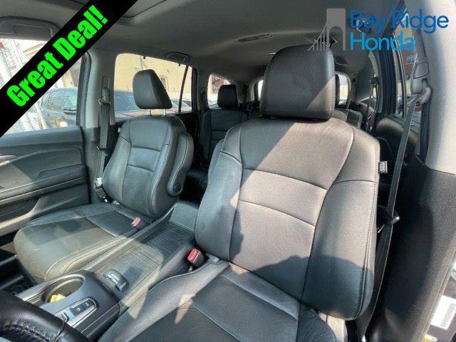 used 2022 Honda Pilot car, priced at $29,125