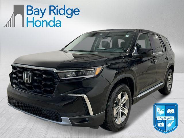 new 2025 Honda Pilot car, priced at $46,995