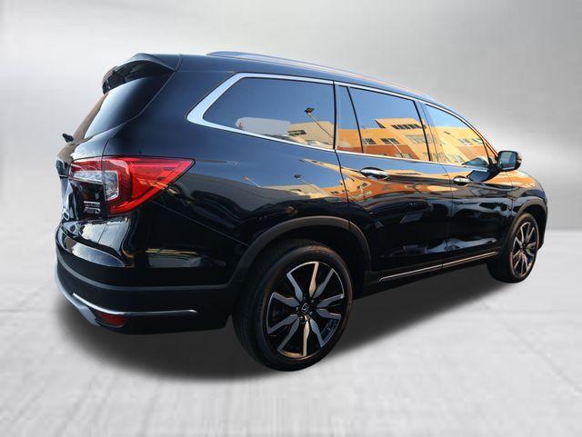 used 2022 Honda Pilot car, priced at $35,495